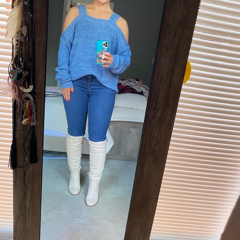 Blue cut out sweater!